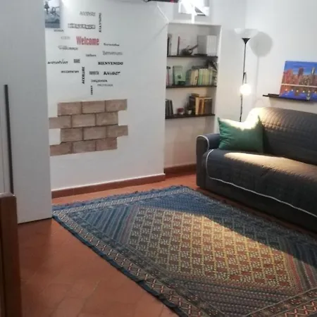 La Tana Di Vicolo San Carlo Palerme