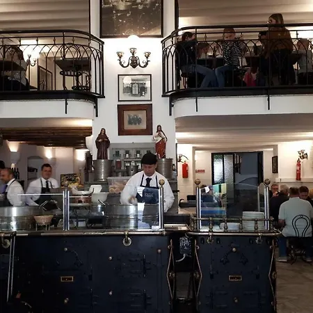 La Tana Di Vicolo San Carlo * Palerme
