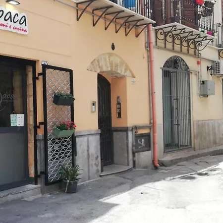 Appartement La Tana Di Vicolo San Carlo Palerme