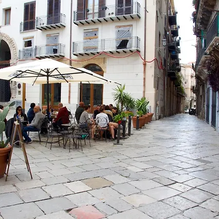 Appartement La Tana Di Vicolo San Carlo Palerme